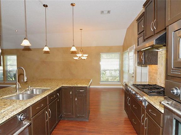 Open kitchen