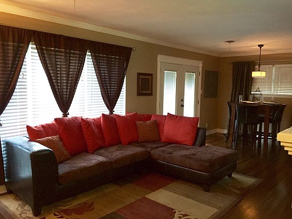 2nd image of 4785 Dellwood Ln