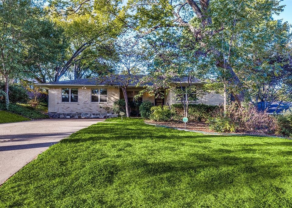 1st image of 2603 Southwood Dr