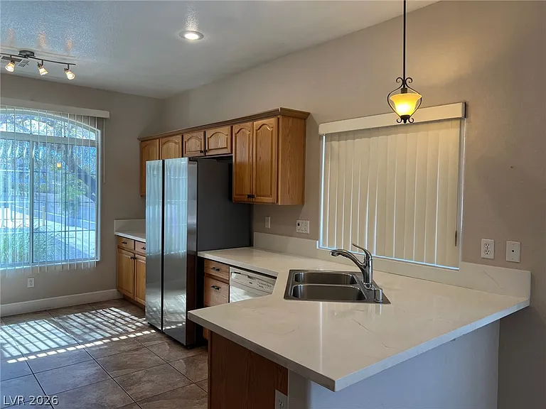 8954 Medway Valley Ln — Photo 7