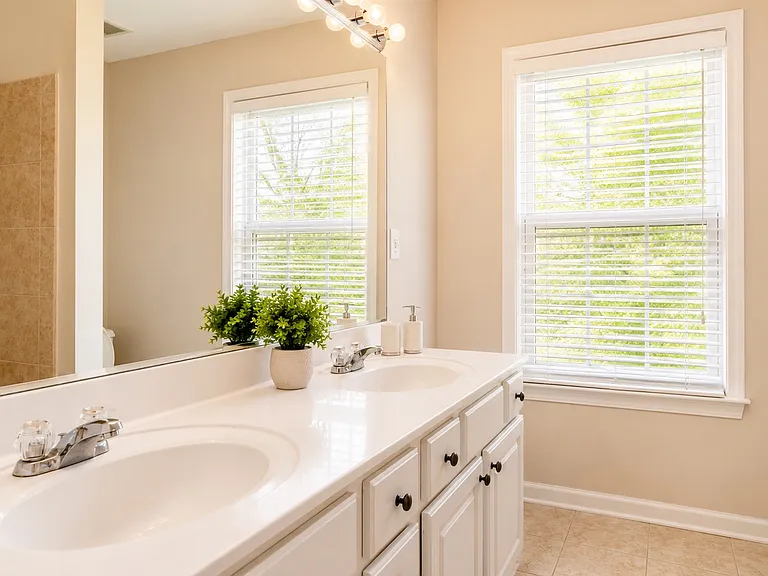8330 Grenadier Trl — Photo 22