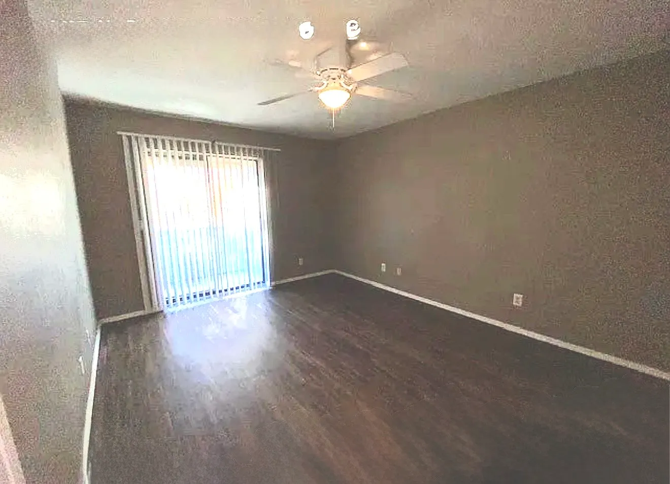 2 bed, 2.5 bath, 1212 sqft, $1,495 — Photo 4