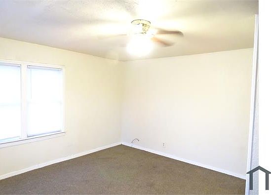 1st image of 3011 SW 1st Ave