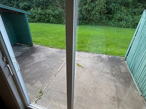 5th image of 224 Salmon River Rd #2