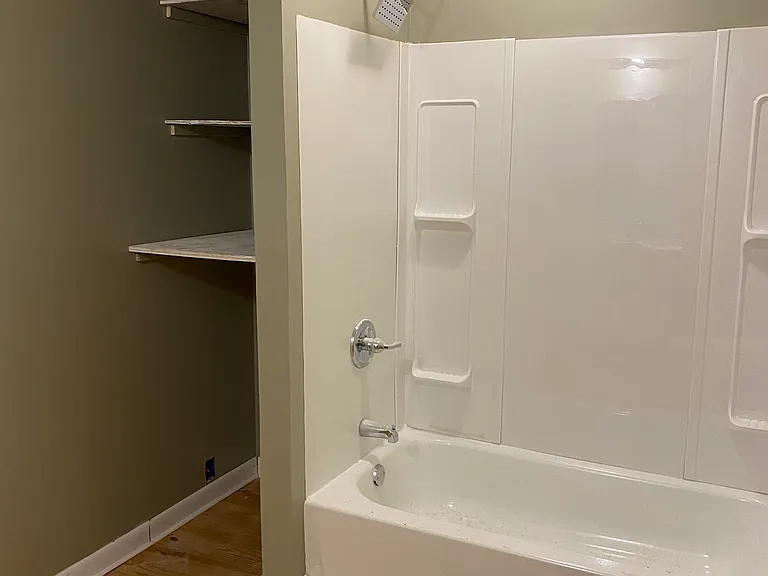 448 Fawn Grove Rd — Photo 6