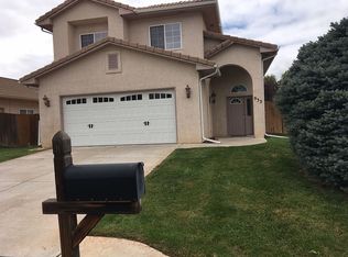 933 Cedarcrest Dr, Pueblo, CO 81005