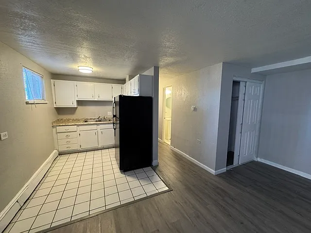 2 bed, $1,250 — Photo 3