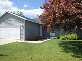 2407 E N Ave, La Grande, OR 97850
