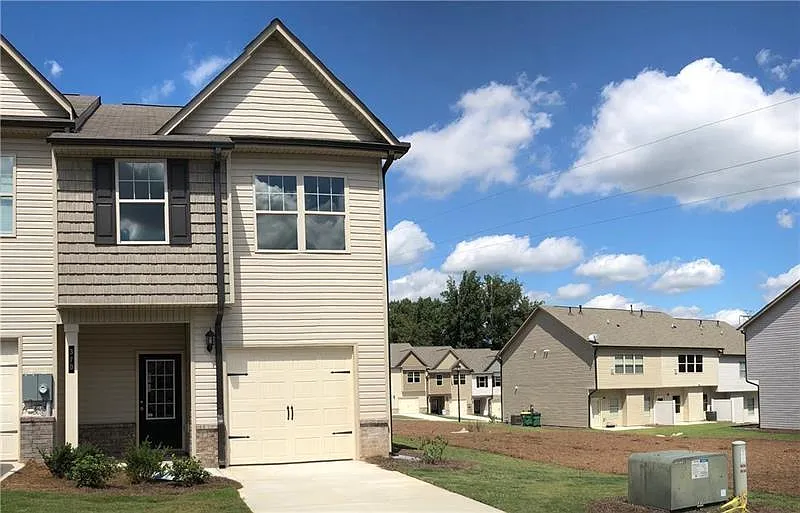 370 Turtle Creek Dr. - 1 — Photo 1