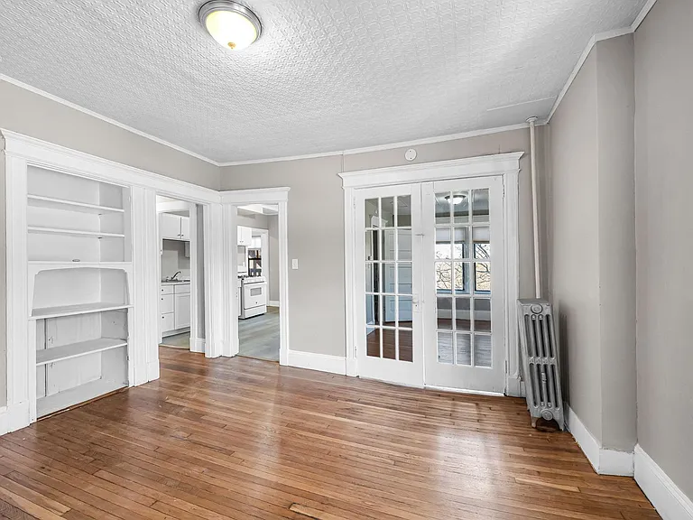 92 Woodside Terrace — Photo 8