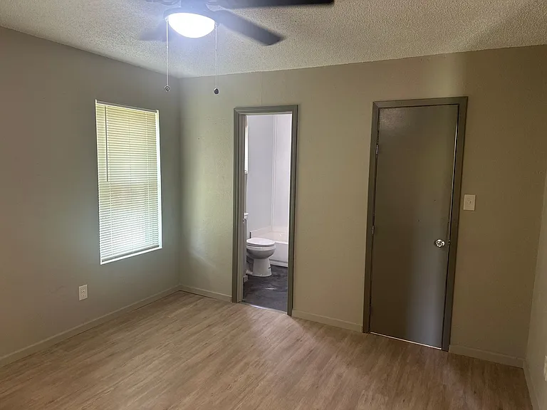 101 Seminole St — Photo 10