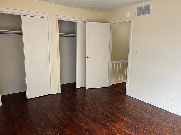 4th image of 7374 Country Brook Dr