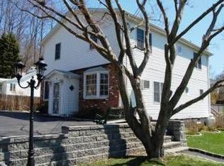 4 Sussex Rd, Carmel, NY 10512