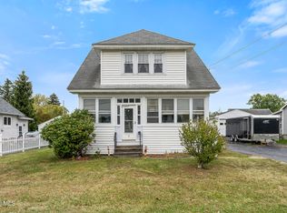 6 Oregon Ave, Rensselaer, NY 12144