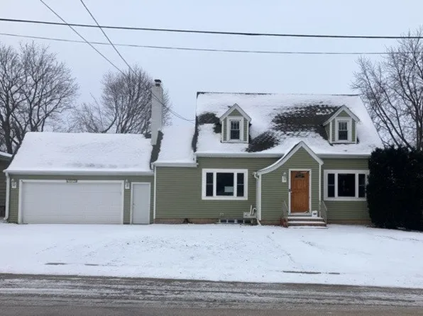 107 N Thomas Ave, Polo, IL 61064