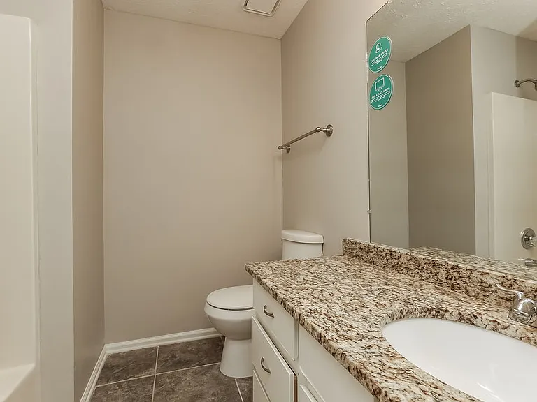 1472 Aaronwood Dr — Photo 16