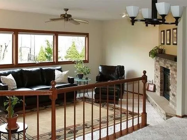 1120A Aspen Ct, Kohler, WI 53044