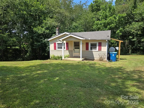 335 Rosenwald School St, Catawba, NC 28609