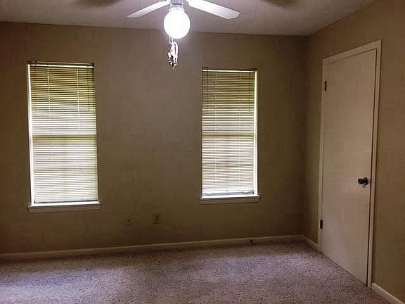 Upstairs bedroom with two closets