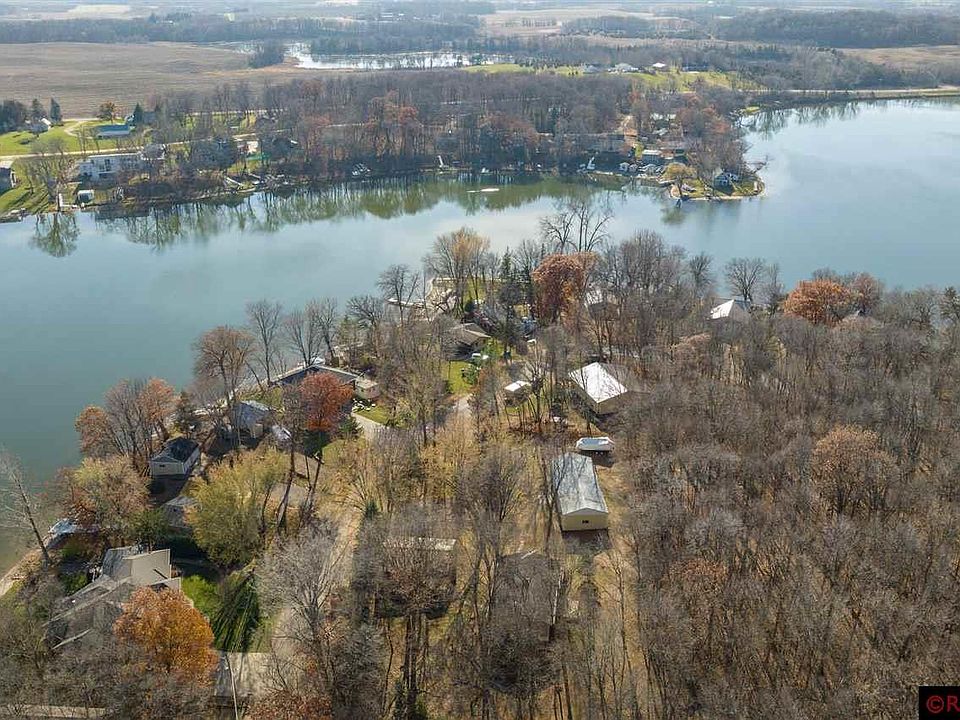 1st image of 46566 Evergreen Ln
