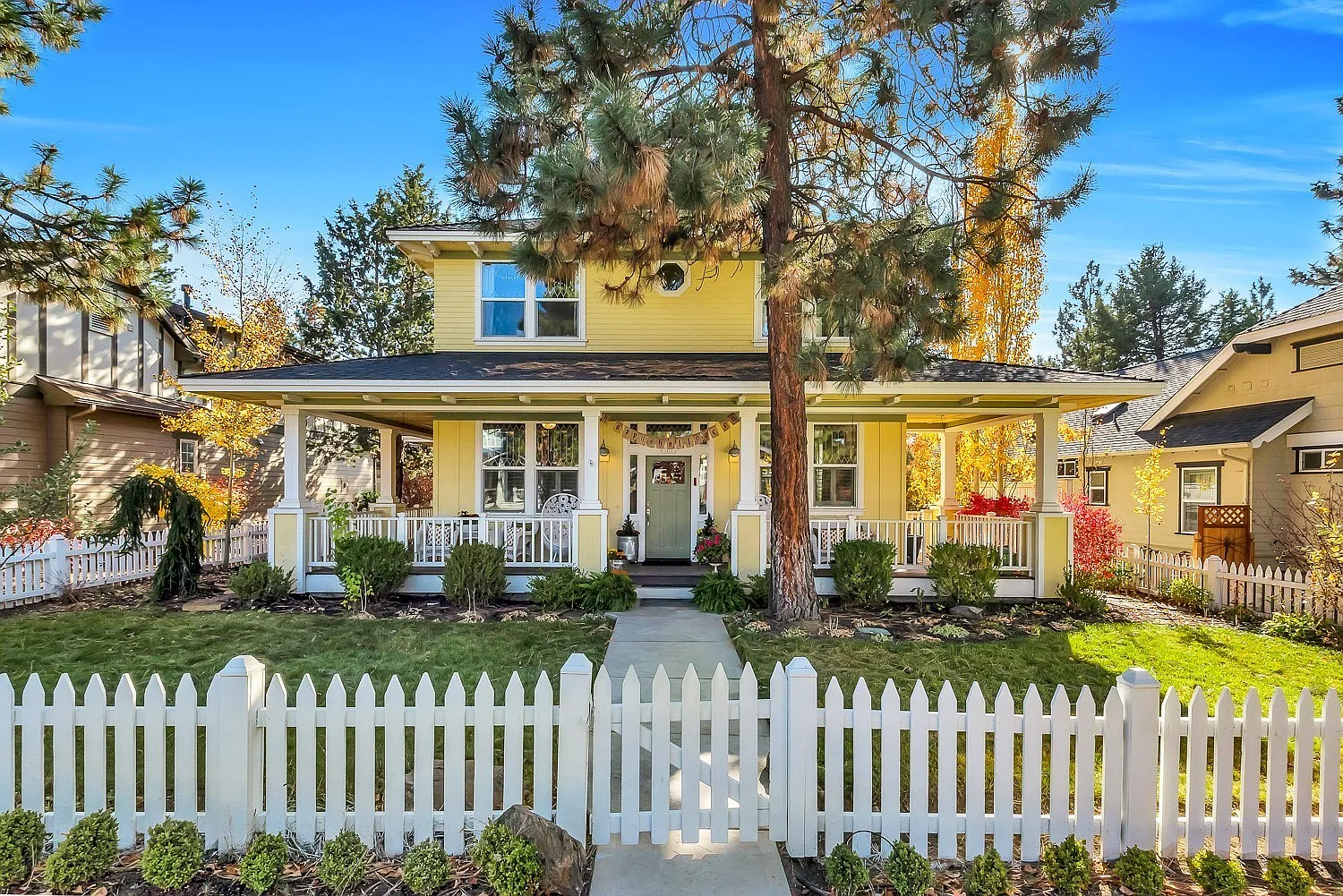 3 Bed/2.5 Bath In The Heart of NW Crossing - Sacagawea — Photo 1