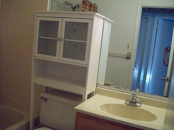5th image of 13078 Blakeslee Dr #1
