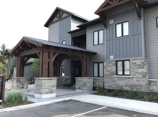 10 Beckwith Ln #206, The Blue Mountains, ON L9Y0A4