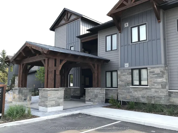 10 Beckwith Ln #206, The Blue Mountains, ON L9Y 0A4