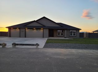 6548 Gallatin Rd, Pasco, WA 99301