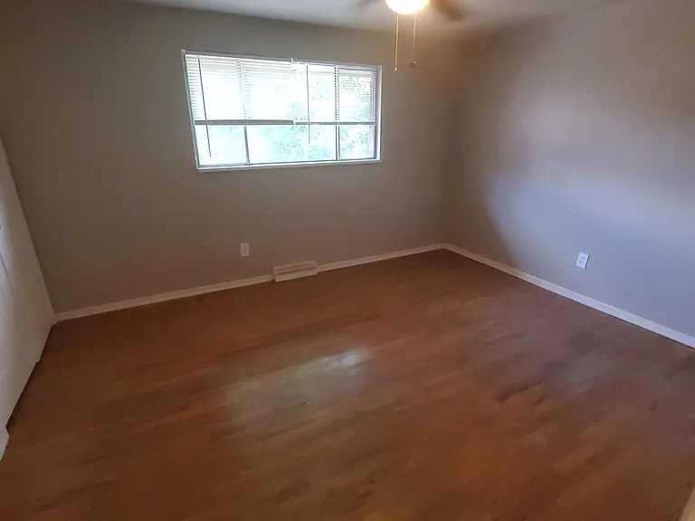 4505 Everett Ct — Photo 23