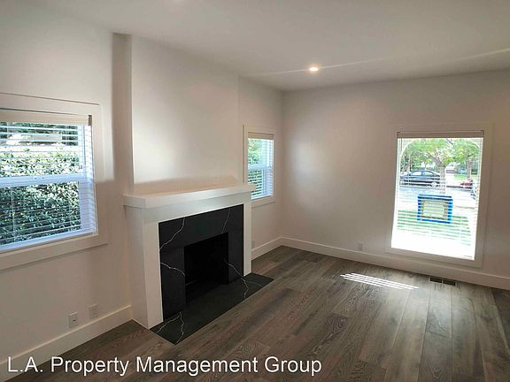 5th image of 809 N Croft Ave