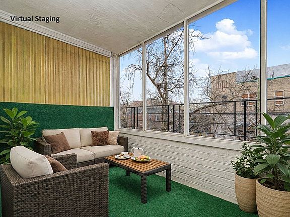 4th image of 2711 Avenue D #G