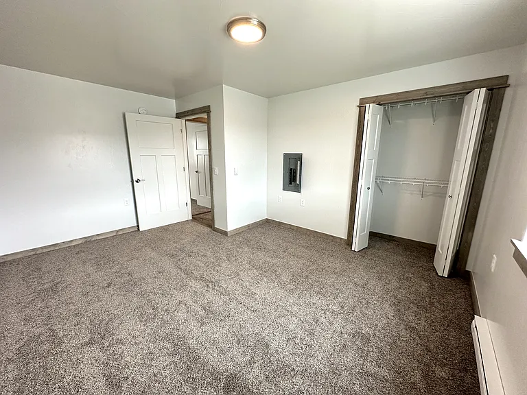 3189 Queen Anns St #2 — Photo 14