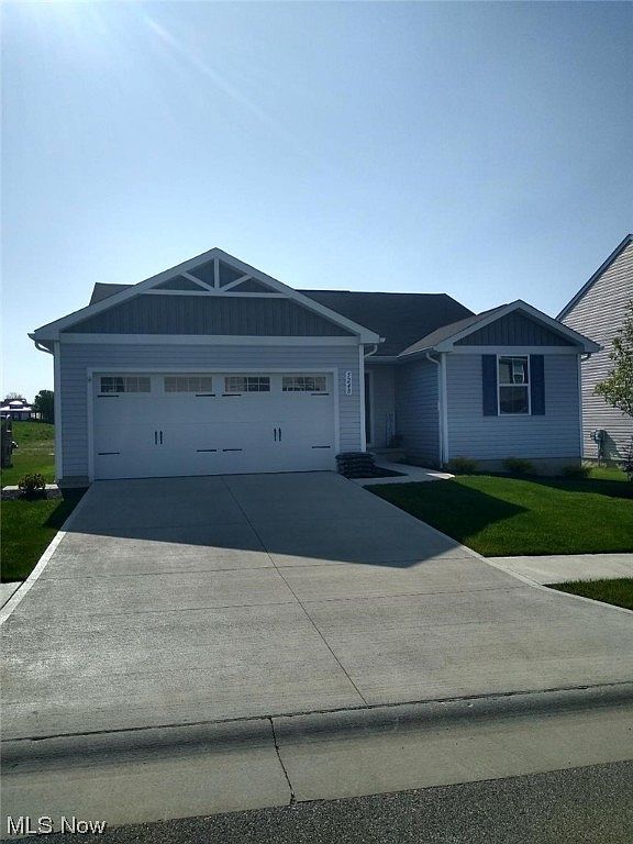 5248 Decker St, Barberton, OH 44203 | Zillow