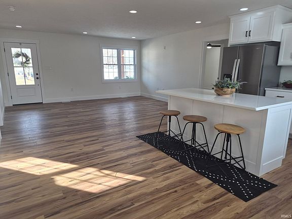 4th image of 111 O St