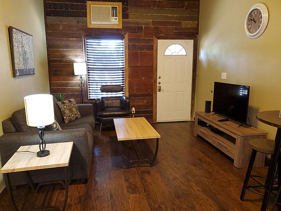 3rd image of 308 Warren St APT 3