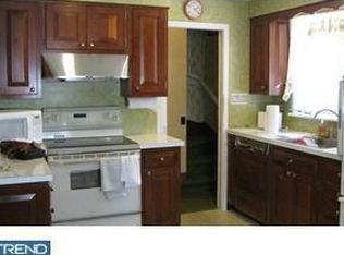 5 Spruce St, Doylestown, PA 18901