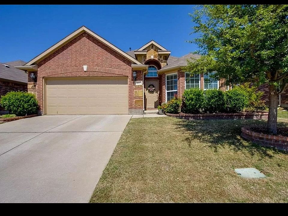 1st image of 897 Witherby Ln
