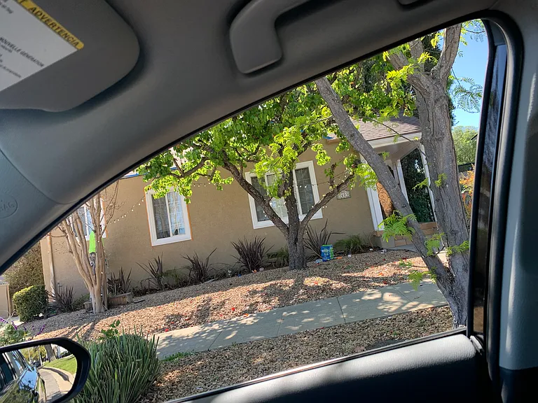 1405 Overhill Dr — Photo 1