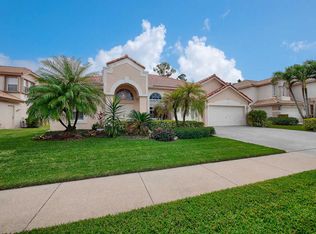 15762 Glen Willow Ln, Wellington, FL 33414