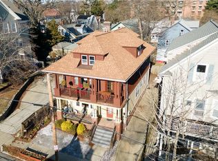 80 11th St #3, Providence, RI 02906