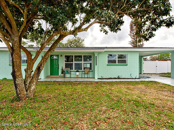 2nd image of 1029 Illinois Rd