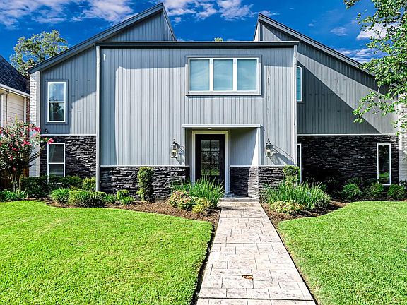 2nd image of 15703 Walkwood Drive