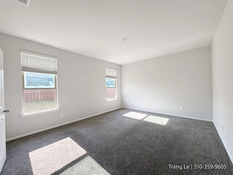 8636 Centerboard Ln — Photo 17