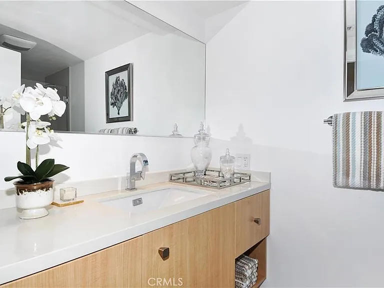 32732 Mediterranean Dr — Photo 17