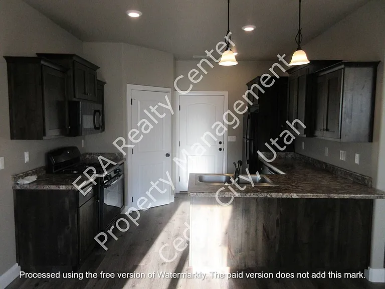 485 W 1425 N #E3 — Photo 7