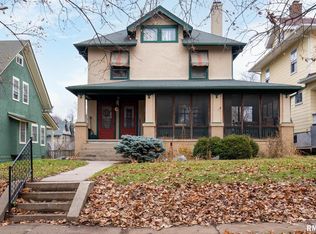 2325 Ripley St, Davenport, IA 52803