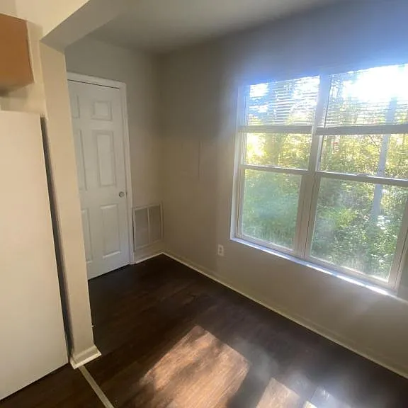 314 Ardale Dr #2E — Photo 11