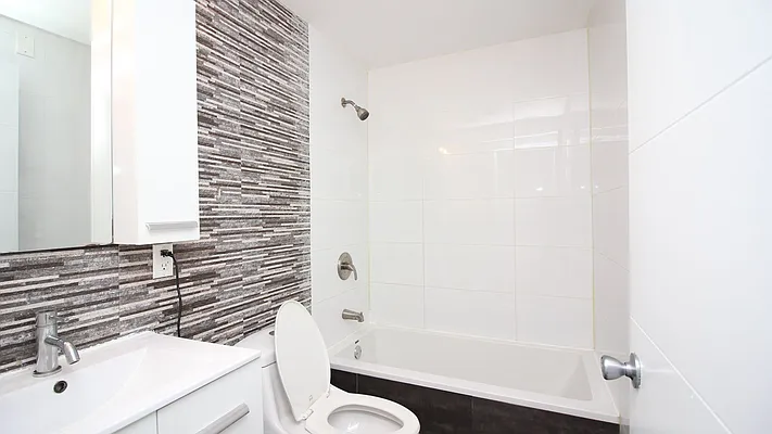 Rented by Nooklyn NYC LLC | media 10
