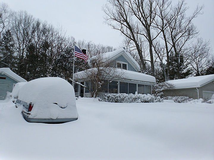 We get snow!!.